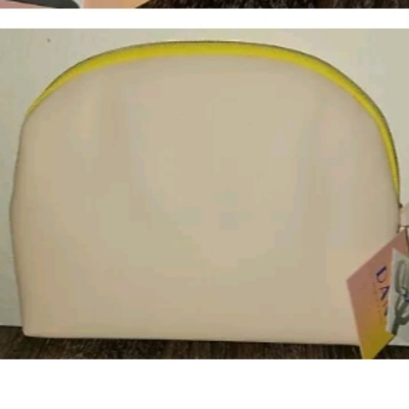 DISNEY DANI TINKER BELL Pouch Make-up Travel Zip Bag measurements: approximatel - Picture 3 of 7